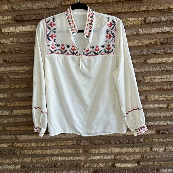 Romanian Vintage Hand Embroidered Cross Stitch Folk Peasant Blouse - Picture 2 of 10